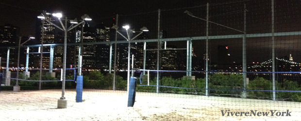 BeachBrooklynBridge