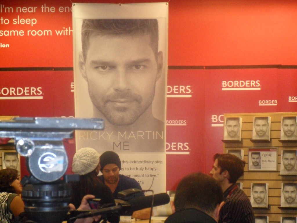 <SAMSUNG DIGITAL CAMERA>