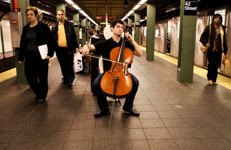 Bach: musica classica in metropolitana!!!